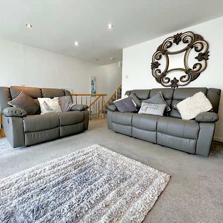 Stunning Beach Front House - Sleeps 6 Pwllheli Dış mekan fotoğraf