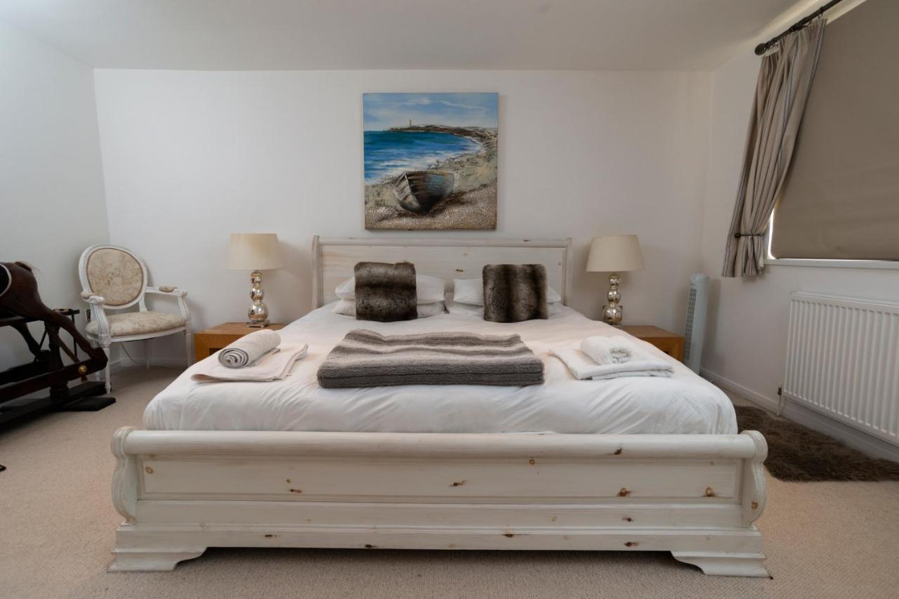 Stunning Beach Front House - Sleeps 6 Pwllheli Dış mekan fotoğraf