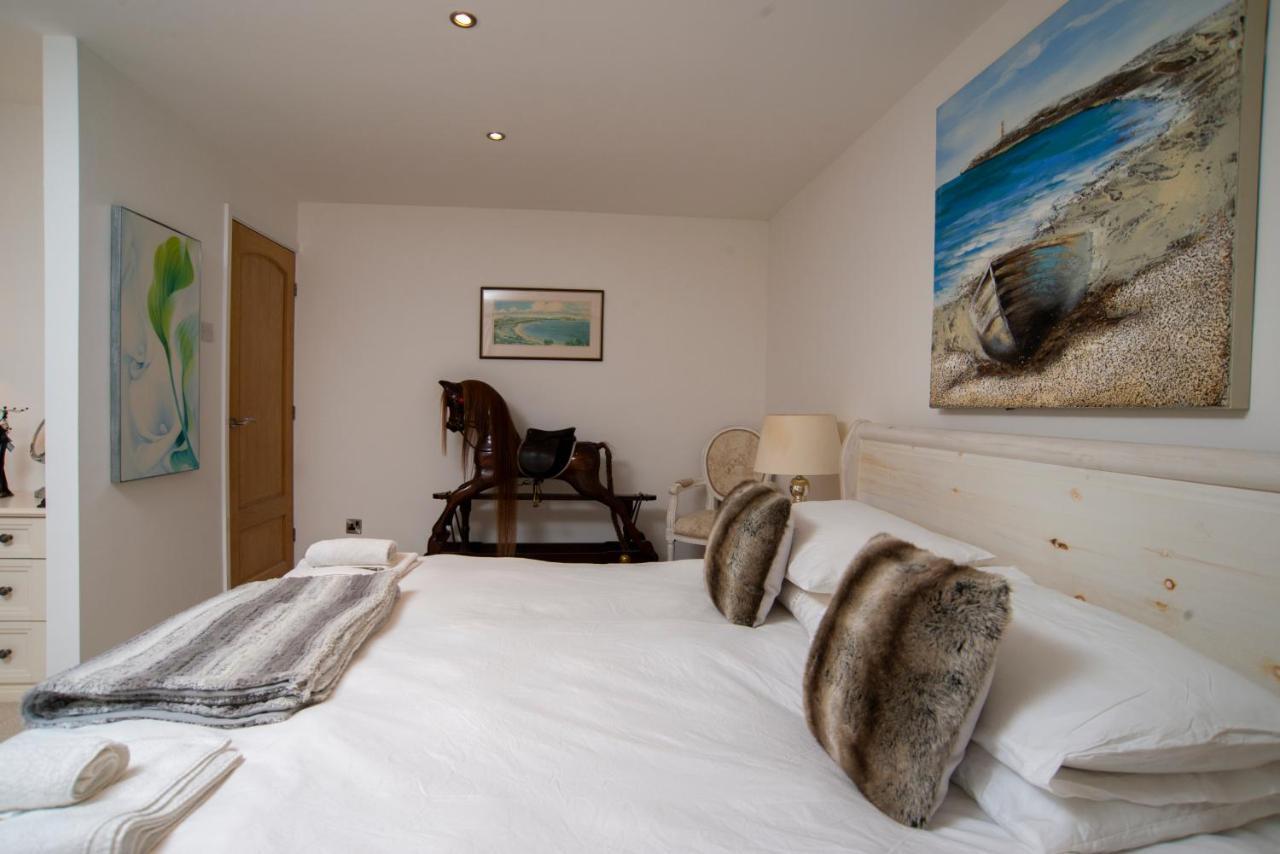 Stunning Beach Front House - Sleeps 6 Pwllheli Dış mekan fotoğraf